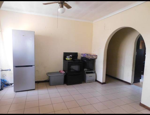 3 BEDROOM HOUSE SOLD IN NORTHDENE
